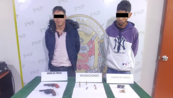 Según la Policía, los ciudadanos de nacionalidad venezolana tenían dos armas de fuego y abastecidas.