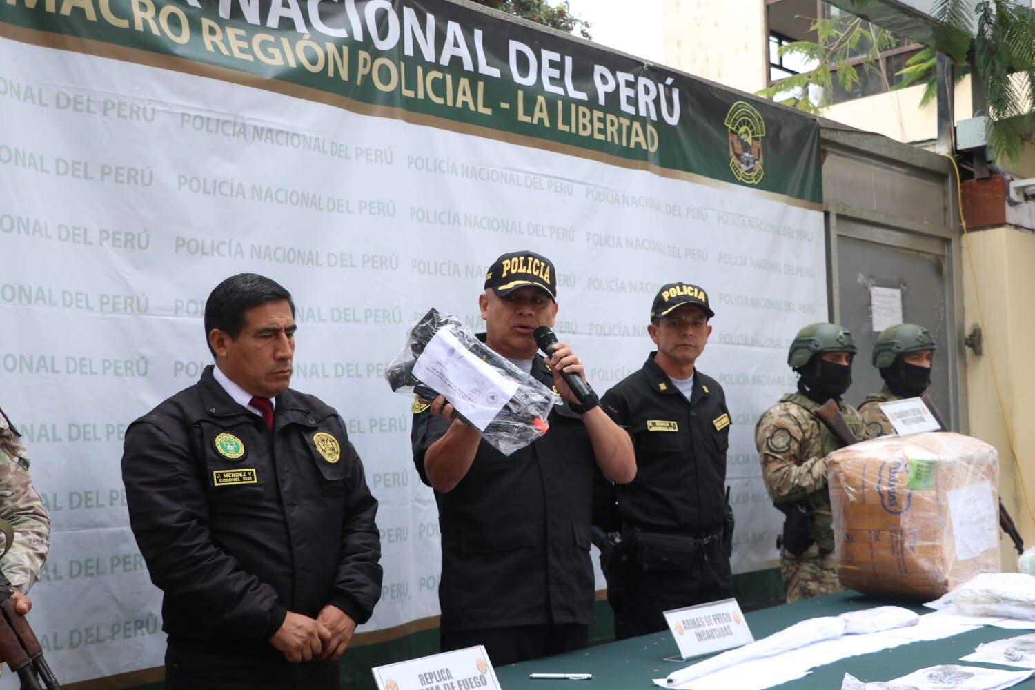 Ante incremento de homicidios y extorsiones en La Libertad, consejeros regionales convocarán para el 7 de noviembre al director de la Tercera Macro Región Policial, coronel Francisco Vargas, para que informe el plan que usará para frenar el avance del crimen.