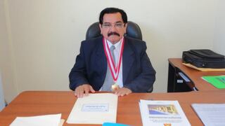 Ordenan retorno de Alejandro Encinas a la Universidad Nacional San Luis Gonzaga de Ica
