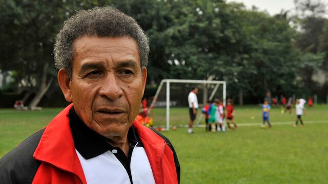 Héctor Chumpitaz sobre Perú ante Brasil: “Los equipos chicos hacen lo mejor cuando juegan con grandes”