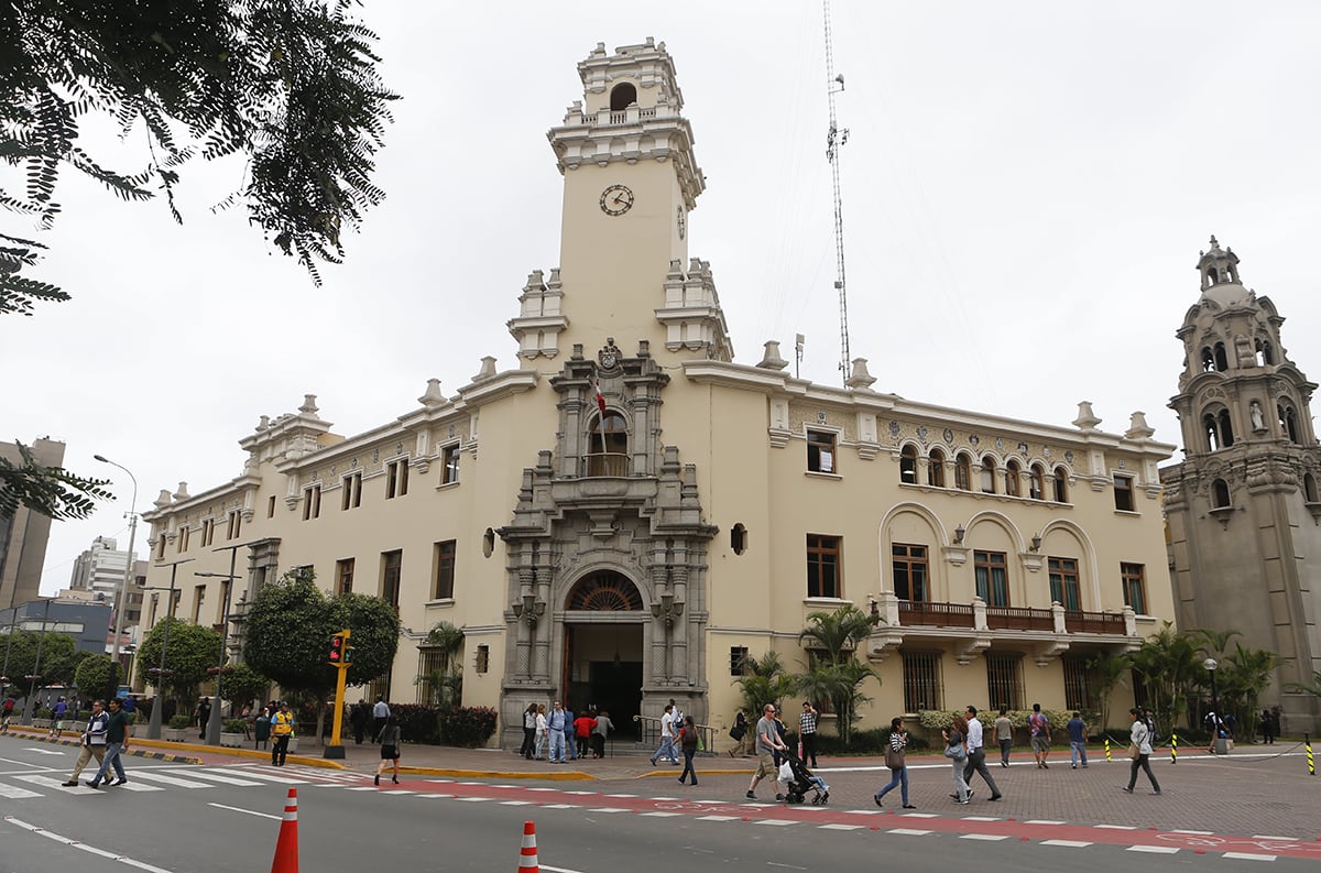 Municipalidad detectó deficiencias críticas en establecimientos, incluidos negocios vinculados a Intercorp.