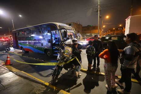 Cercado de Lima: Conductor y pasajera heridos en ataque a bus fueron dados de alta