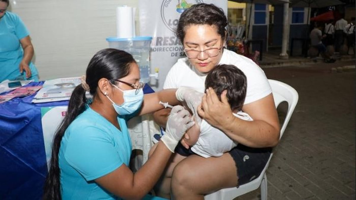 La negativa a la vacunación contra el sarampión sigue siendo un problema que pone en riesgo a los niños
