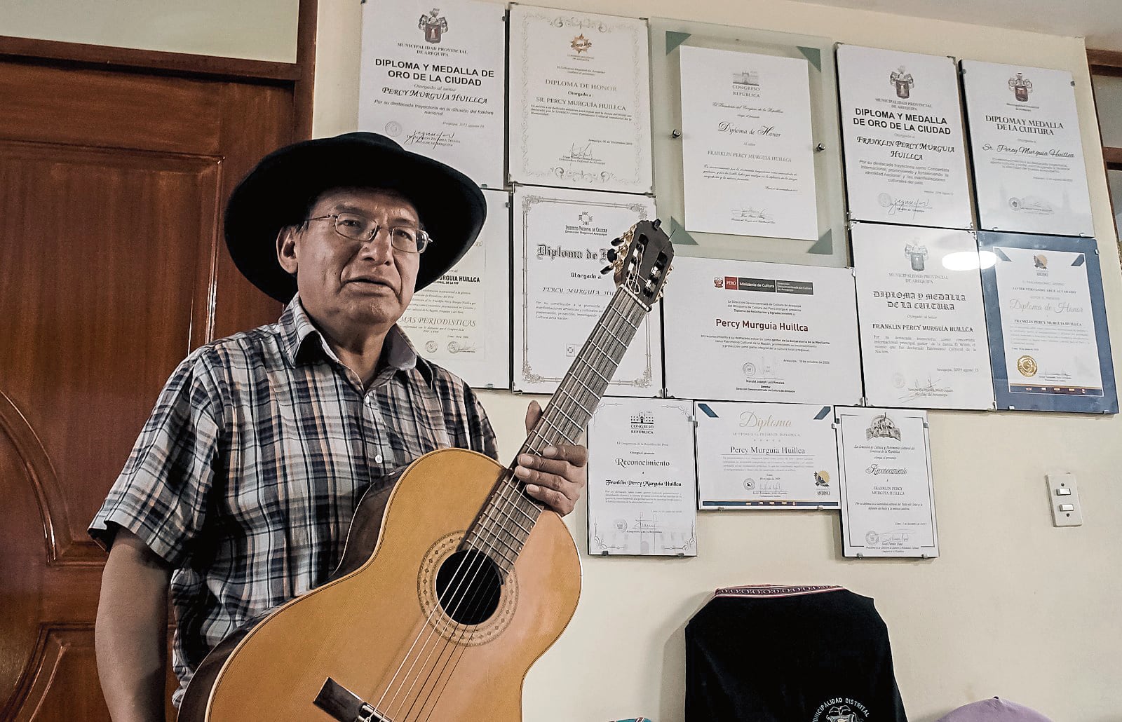 Casa Museo de la Guitarra en Cerro Colorado presenta discografía y otros aportes. Foto: GEC.