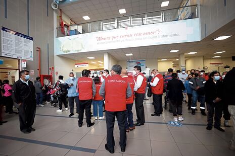 Contraloría halla graves fallas en el Hospital Almenara: Pacientes esperan hasta 72 horas para ser atendidos