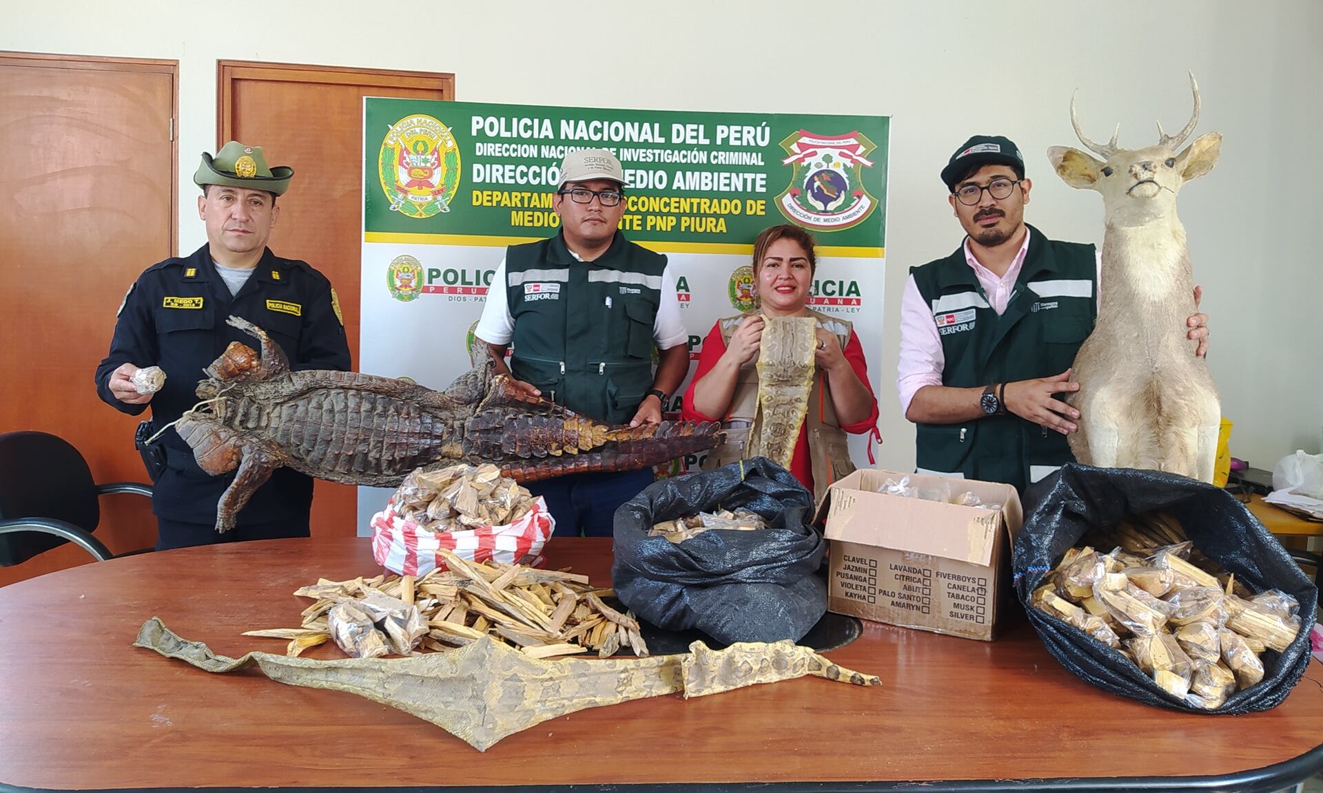 En operativo entre Serfor, Policía Ecológica y Municipalidad de Piura realizaron operativo en Complejo de Mercados de Piura