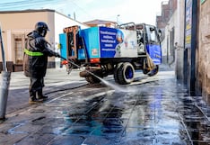 Limpieza profunda en el Centro Histórico de Arequipa con alta presión
