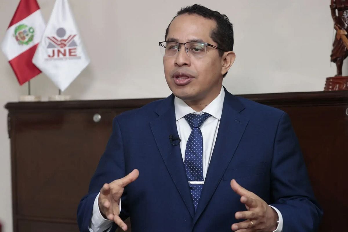 El organismo electoral aseguró que el viaje de su presidente fue oficial y señaló que su paso por territorio panameño solo correspondió a una breve escala aérea. (Foto: Andina)