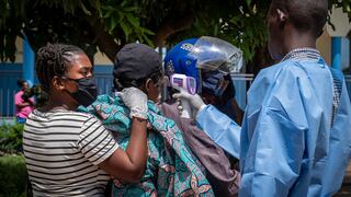 OMS destaca respuesta de Uganda frente al brote de ébola que afecta a África central