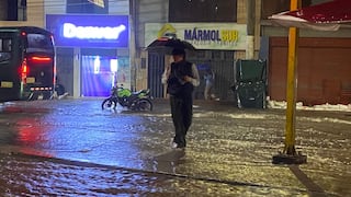 Fuertes lluvias en Arequipa convierten calles en ríos y se cancelan vuelos (VIDEO)
