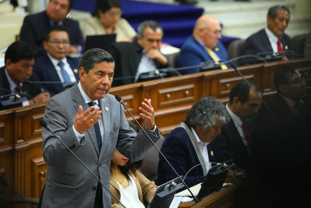 Senado aprueba con 35 votos facultades legislativas al Gobierno por 90 días (Foto: Antonio Melgarejo/GEC)