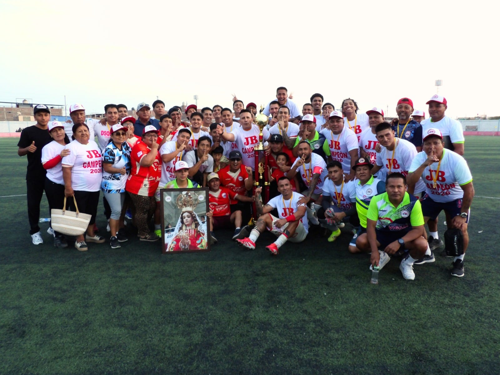 Giancarlo Peña y Alexi Gómez pusieron la cuota de experiencia. Directiva apunta a llegar al campeonato de la Liga 2.