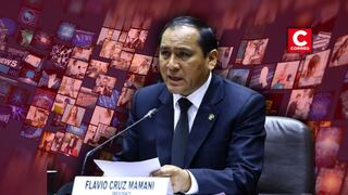 Flavio Cruz justifica los beneficios navideños del Congreso y asegura que los usa para apoyo social