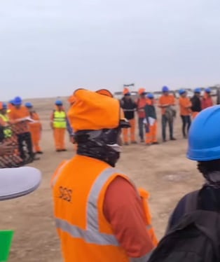 Tacna: Con protesta trabajadores evitan despido de dirigentes de obra de doble vía