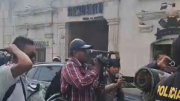 Extranjeros son expulsados de Arequipa