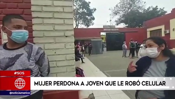 Mujer perdona a joven que le robó celular