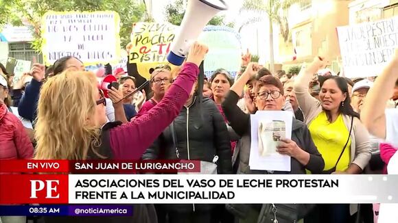 Asociaciones de vaso de leche protestan frente a la municipalidad de SJL