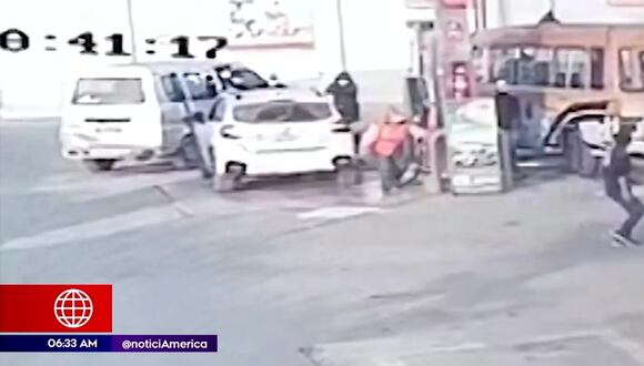 Carabayllo: el momento en que delincuentes roban más de 160 mil soles a empresaria en grifo