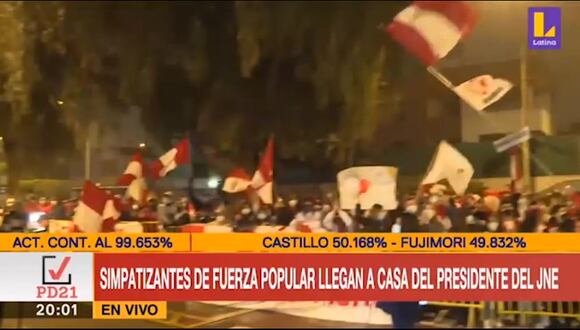 Simpatizantes de Fuerza Popular protestan