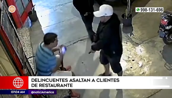 Asaltan a comensales de restaurante