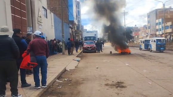 CORREO | Puno: protestas y heridos en Juliaca tras llegada de Rafael López Aliaga