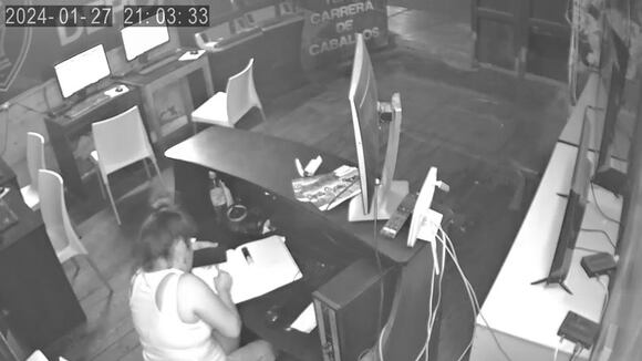 CORREO | La Libertad: Cámaras de seguridad registran robo a casa de apuestas