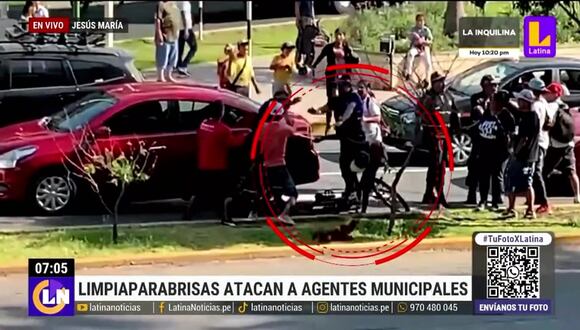 Limpiaparabrisas se enfrentan a serenos