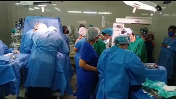 CORREO | Siamesas separadas