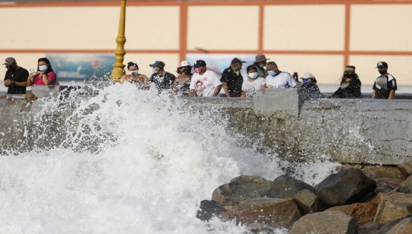 Correo - Oleajes anómalos en el Callao