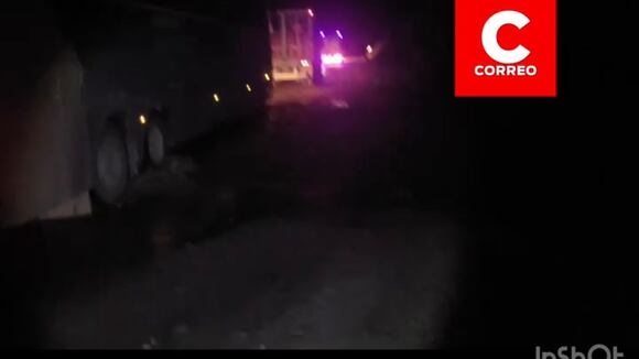 Vía Arequipa-Juliaca bloqueada