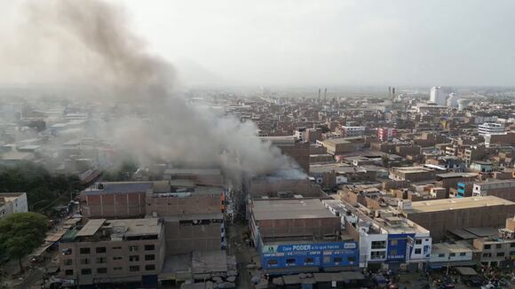 Incendio en Albarrín de Trujillo