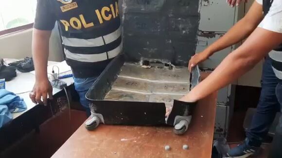 Maleta con droga en Tumbes