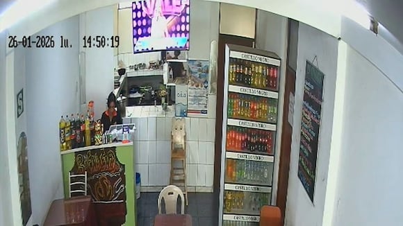 CORREO | Hombre arroja gasolina a trabajadora de restaurante