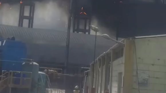 Incendio en planta de Cementos Pacasmayo, en La Libertad