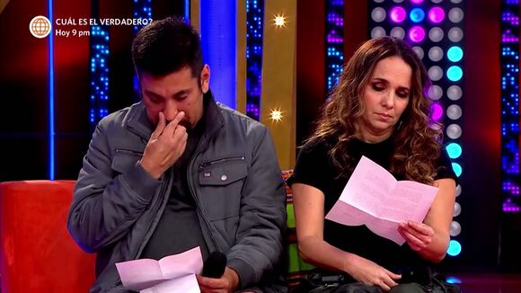Érika Villalobos y Aldo Miyashiro lloran al leer carta de su hijo en vivo