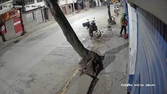 Sujeto se prende fuego mientras incendiaba local comercial en Cusco (VIDEO)