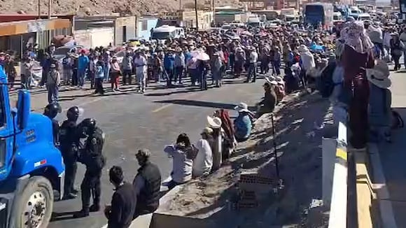 Bloquean la Panamericana Sur en el Km. 48 por falta de agua