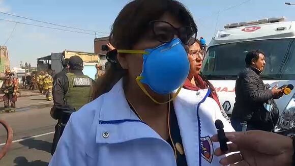 Heridos en gigantesco incendio en Arequipa