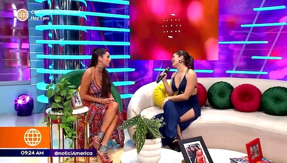 Rebeca imita a Nataniel hablando como española