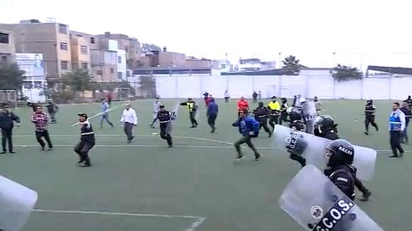 Ate: vecinos y serenos se enfrentan por la tenencia de estadio comunal