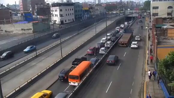 CORREO | Asaltan joyería en jirón Camaná: delincuentes armados huyeron en motocicletas