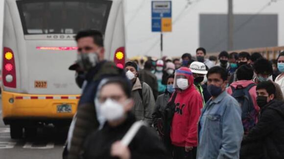 Paro de transportistas: aglomeraciones en la Carretera Central