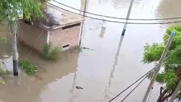 CORREO | Piura amence inundada tras lluvia de 6.8 mm