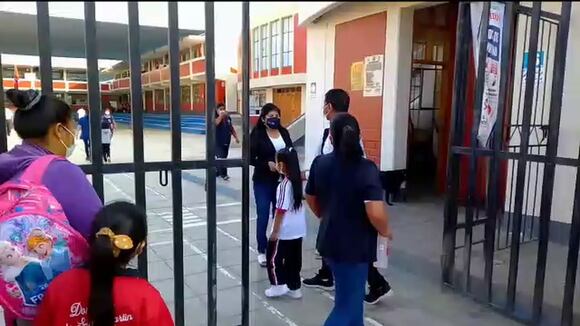 Tacna: Retornan a las aulas 69,585 estudiantes