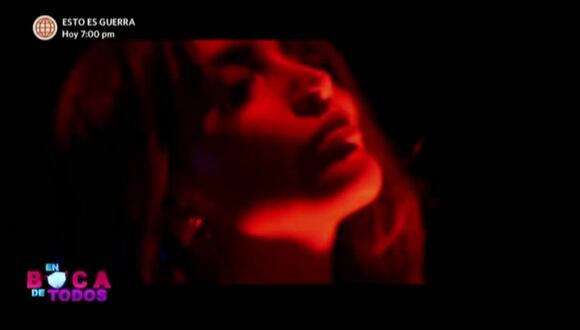 Beso entre Rosángela y Pancho