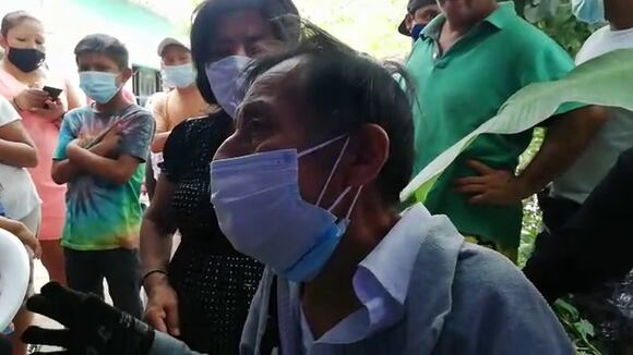 Padre de "Liendrita" declara en velorio del cómico (Tania Bautista)