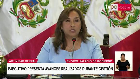 Dina Boluarte pide al Congreso adelanto de elecciones