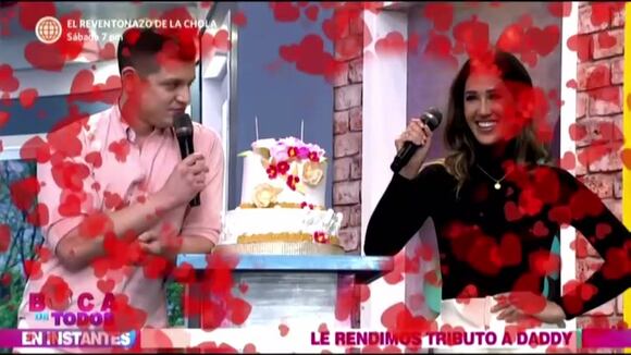 Gino Pesaressi coquetea en vivo con Tepha Loza