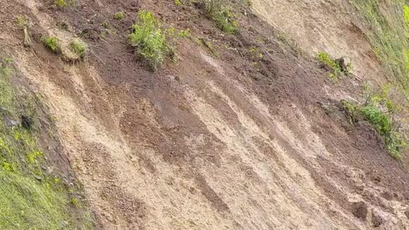 Deslizamiento deja un fallecido en Pataz