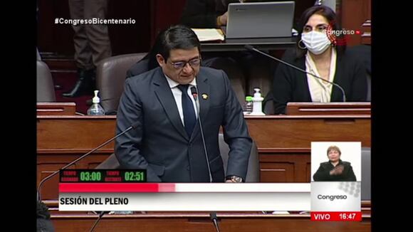 Héctor Ventura en el congreso